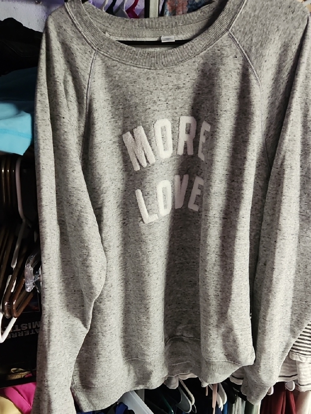 Old Navy Gray Crewneck Sweatshirt with Logo Tag